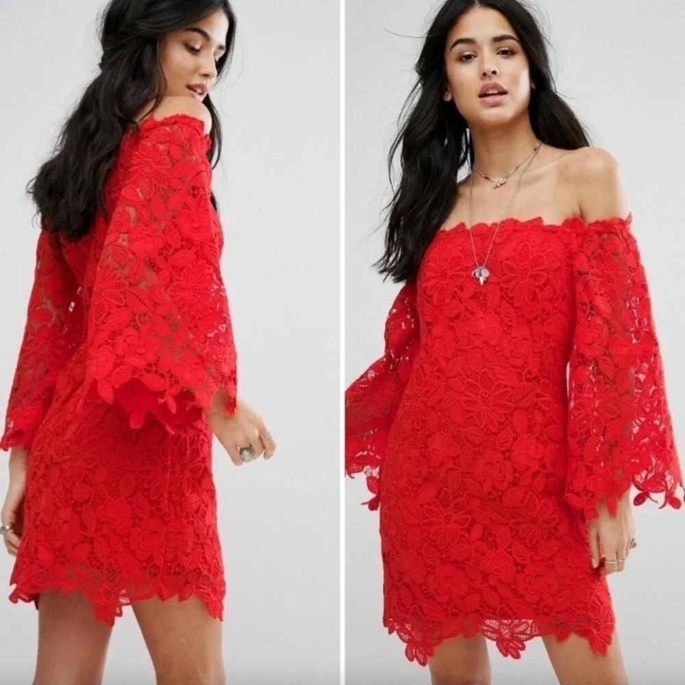 NWT FREE PEOPLE | Dusk Off The Shoulder Lace Dress in Fiesta Red | Size 8